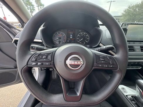 Used 2024 Nissan Altima 2.5 S image 21