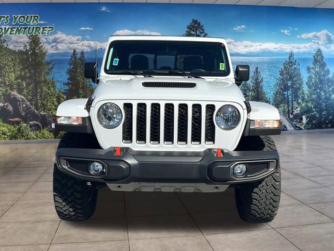 Certified 2022 Jeep Gladiator Mojave w/ Cold Weather Group image 2