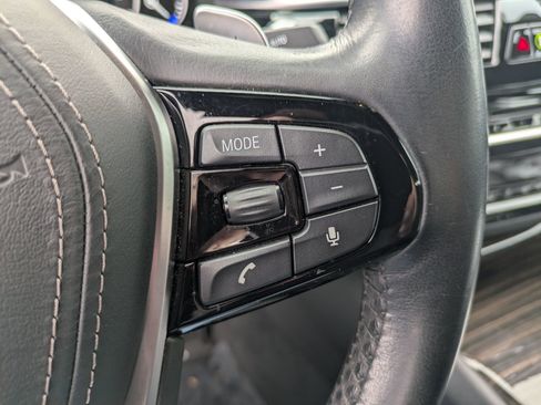 Used 2019 BMW 530i image 17