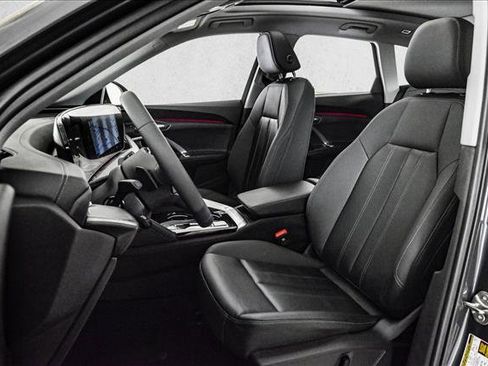 New 2025 Audi Q5 Premium image 17