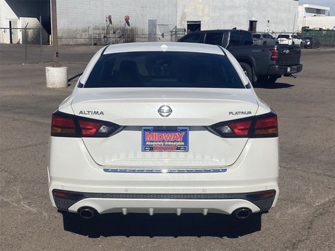 Used 2020 Nissan Altima 2.5 Platinum image 5