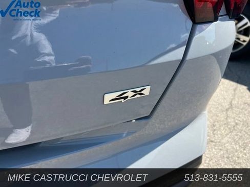 Used 2023 Kia Sorento SX AWD/4WD image 5