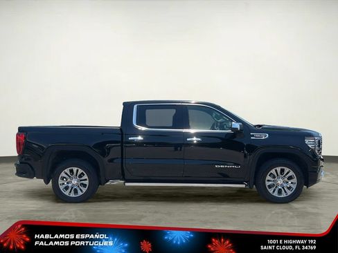 Used 2023 GMC Sierra 1500 Denali AWD/4WD image 7