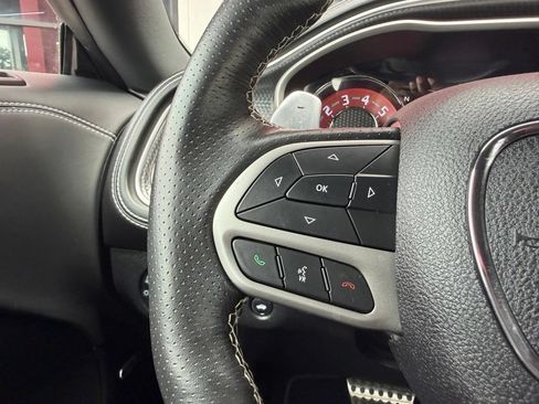 Used 2020 Dodge Challenger SRT Hellcat RWD image 15