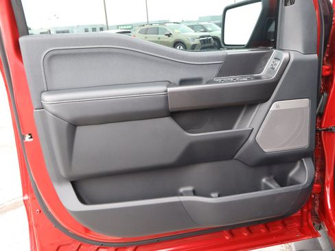 Used 2025 Ford F150 Lariat w/ Equipment Group 501A Mid AWD/4WD image 15