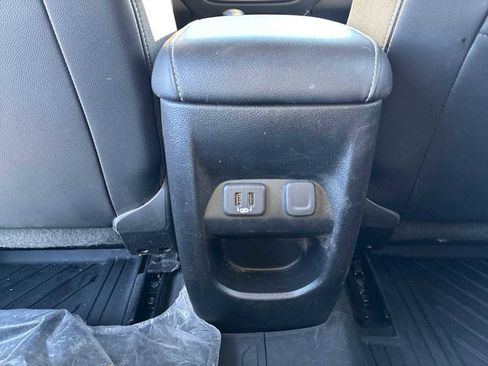 Used 2022 Chevrolet Colorado ZR2 w/ LPO, Power Package image 21