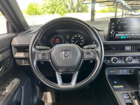 Certified 2025 Honda CR-V Sport-L image 16