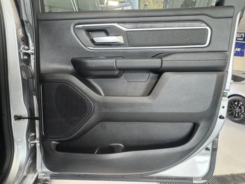 Used 2022 RAM 1500 Big Horn AWD/4WD image 16