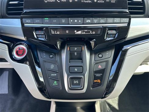 New 2026 Honda Odyssey Touring image 25