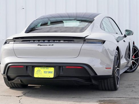 Used 2023 Porsche Taycan 4S w/ Premium Package image 5