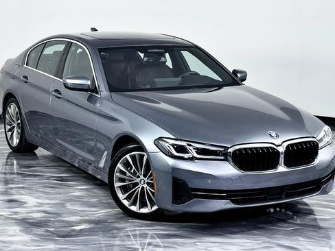 Used 2022 BMW 540i xDrive w/ Premium Package AWD/4WD image 3