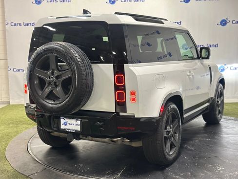 Used 2024 Land Rover Defender 90 X-Dynamic SE AWD/4WD image 3