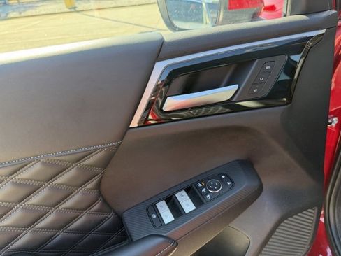 Used 2022 Mitsubishi Outlander SEL image 7