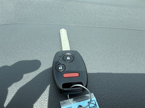 Used 2014 Honda Odyssey LX image 37
