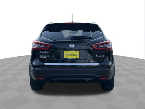 Used 2022 Nissan Rogue Sport SL AWD/4WD image 4