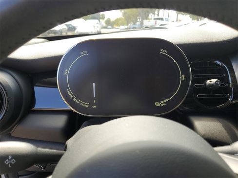 Used 2023 MINI Cooper SE image 25