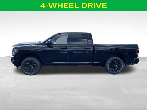 Used 2020 RAM 2500 Big Horn w/ Level 2 Equipment Group AWD/4WD image 3