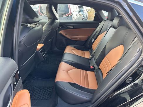 Used 2022 Toyota Avalon Touring image 26