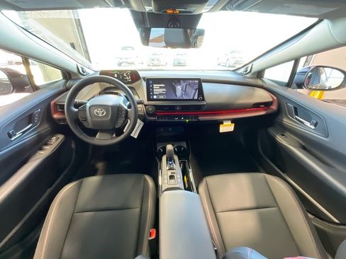 New 2026 Toyota Prius Plug-In Hybrid image 7