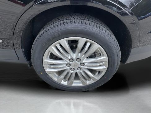 Used 2018 Cadillac XT5 Premium Luxury image 32