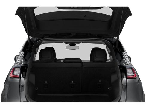 Used 2020 Jeep Cherokee Trailhawk image 11