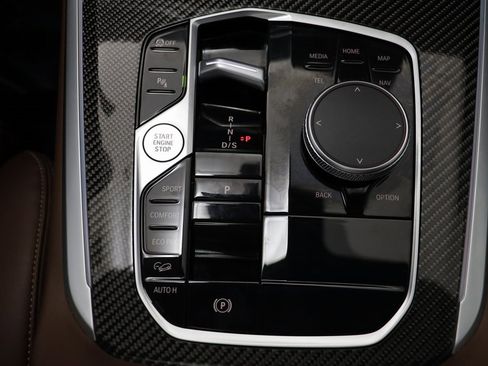 Used 2026 BMW X5 M60i image 12