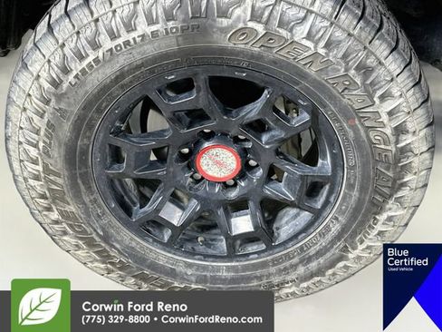 Used 2021 Toyota Tacoma TRD Off-Road w/ Technology Package AWD/4WD image 33