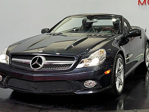 Used 2012 Mercedes-Benz SL 550 image 3