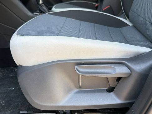 New 2026 Volkswagen Taos S FWD image 17
