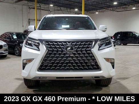 Used 2023 Lexus GX 460 Premium w/ Premium Plus Package AWD/4WD image 2