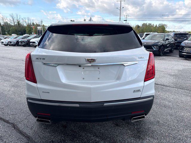 Certified 2018 Cadillac XT5 Luxury w/ Driver Awareness Package AWD/4WD image 6