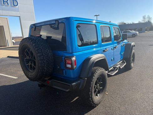 Used 2022 Jeep Wrangler Unlimited Sport image 8