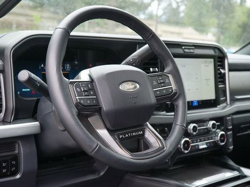 Certified 2025 Ford F450 Platinum w/ FX4 Off-Road Package AWD/4WD image 21