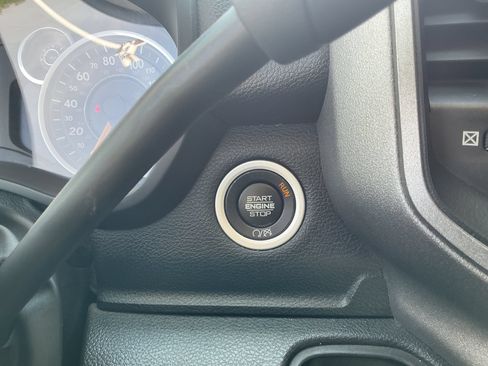 Used 2019 RAM 2500 Tradesman AWD/4WD image 17