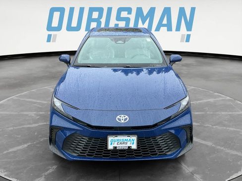 New 2026 Toyota Camry SE image 9