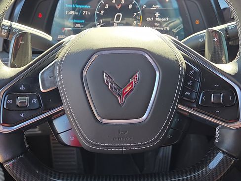 Used 2023 Chevrolet Corvette Z06 image 16