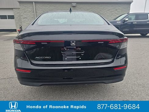 New 2026 Honda Accord SE image 3