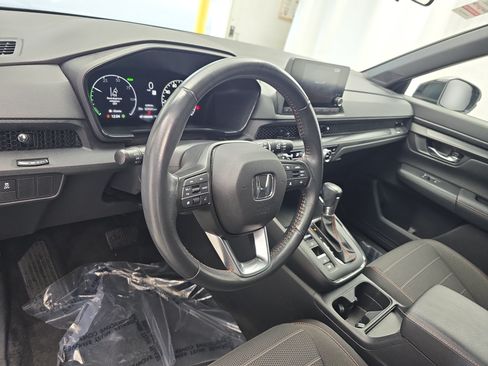 Used 2023 Honda CR-V Sport image 15