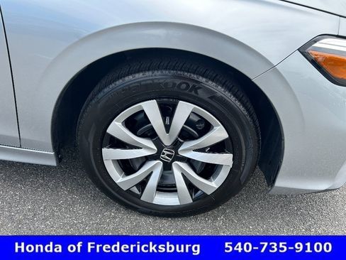 Used 2025 Honda Civic LX image 36