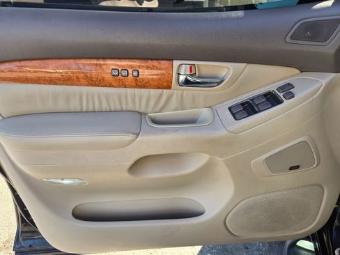 Used 2007 Lexus GX 470 image 9