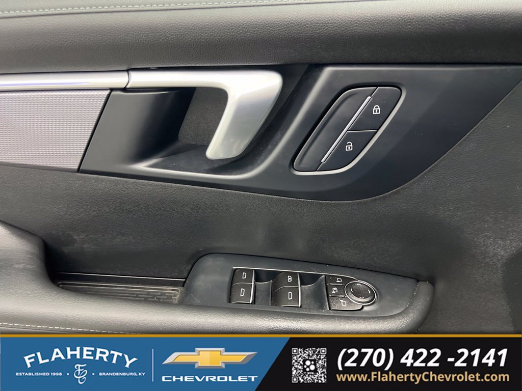 Used 2026 Buick Enclave Sport Touring FWD image 22