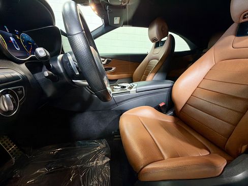 Used 2019 Mercedes-Benz C 300 C 300 image 5