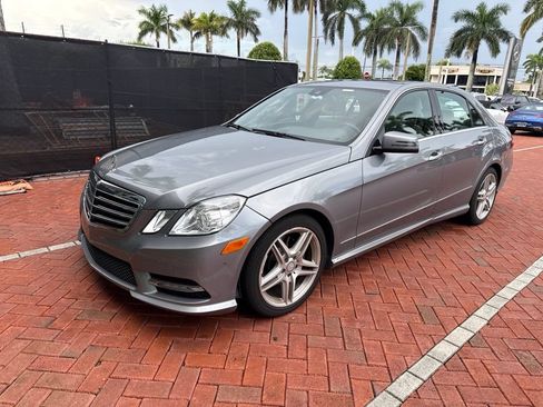 Used 2013 Mercedes-Benz E 350 Sedan image 2