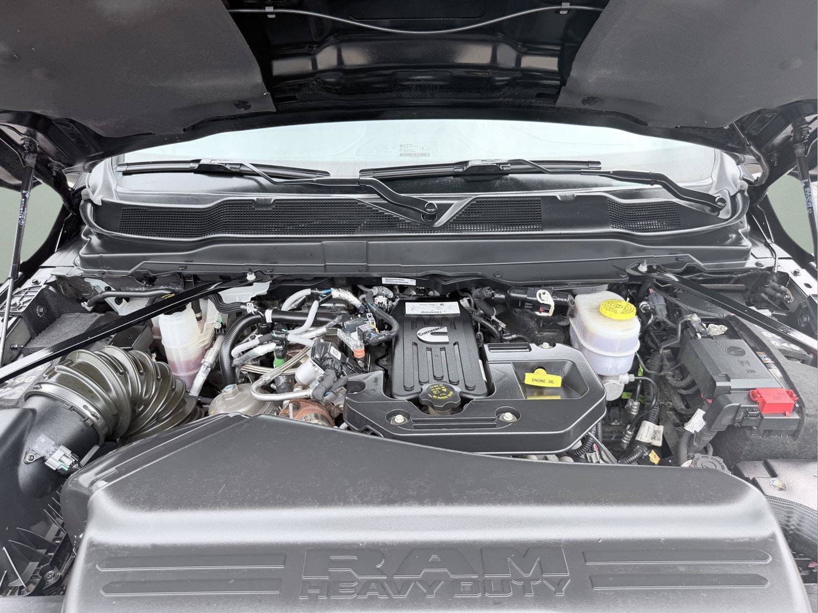 Used 2026 RAM 3500 Limited AWD/4WD image 43