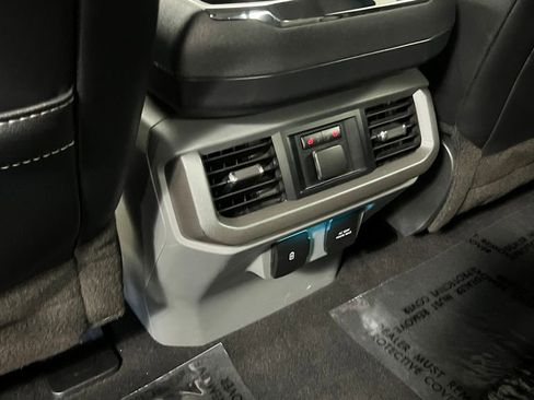 Used 2023 Ford F150 Lariat w/ Equipment Group 502A High AWD/4WD image 17