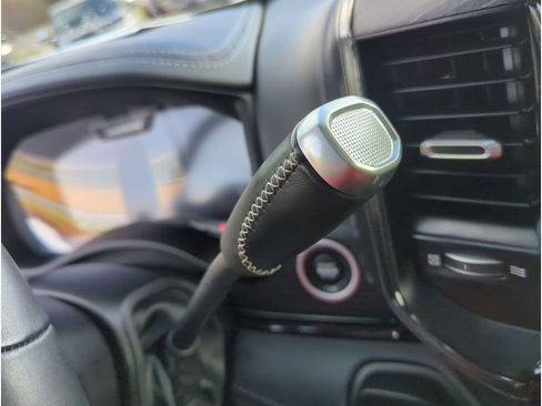 Used 2024 RAM 2500 Limited image 23