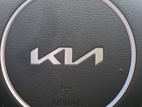 Used 2023 Kia Sportage EX FWD image 27