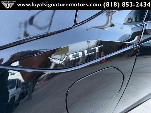 Used 2016 Chevrolet Volt Premier w/ Driver Confidence Package image 32