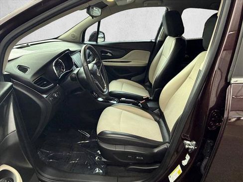 Used 2018 Buick Encore Sport Touring w/ Safety Package FWD image 11