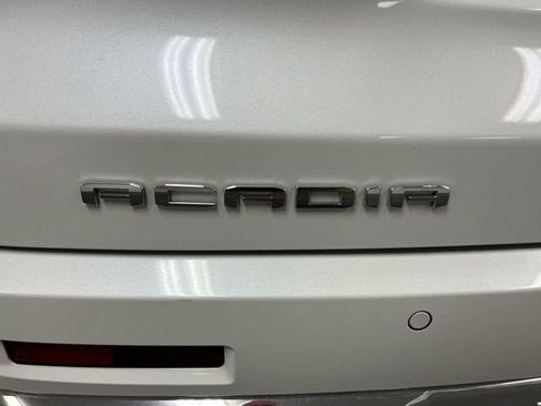 Certified 2021 GMC Acadia Denali w/ Denali Technology Package FWD image 32